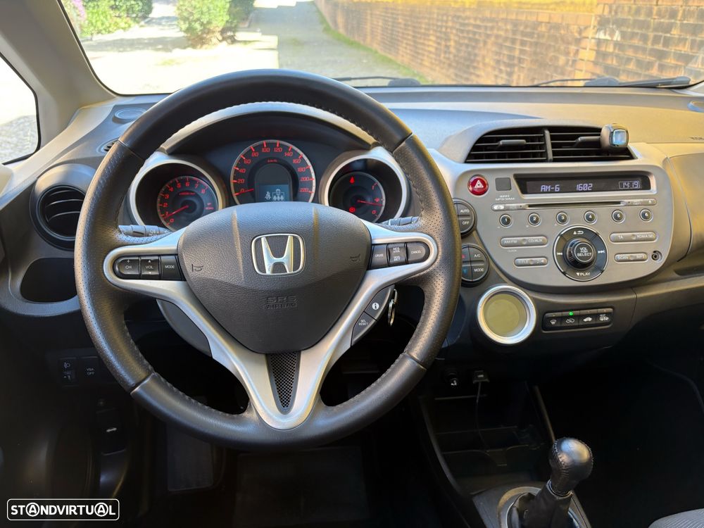 Honda Jazz 1.4 i-VTEC Executive - 12