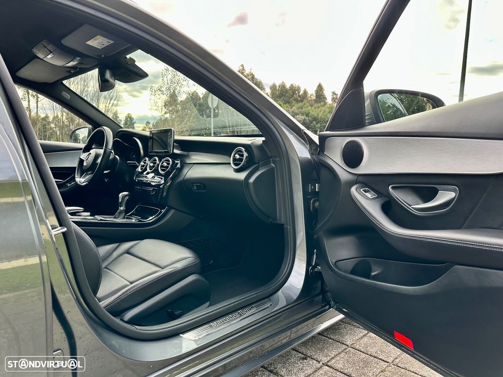 Mercedes-Benz C 220 d AMG Line - 36