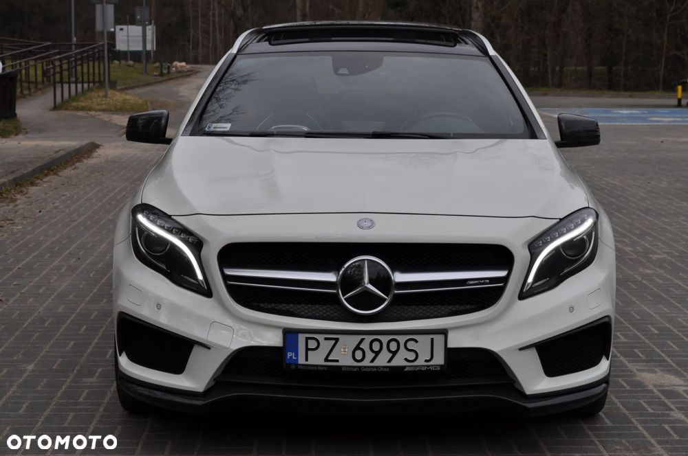 Mercedes-Benz GLA 45 AMG 4-Matic - 29