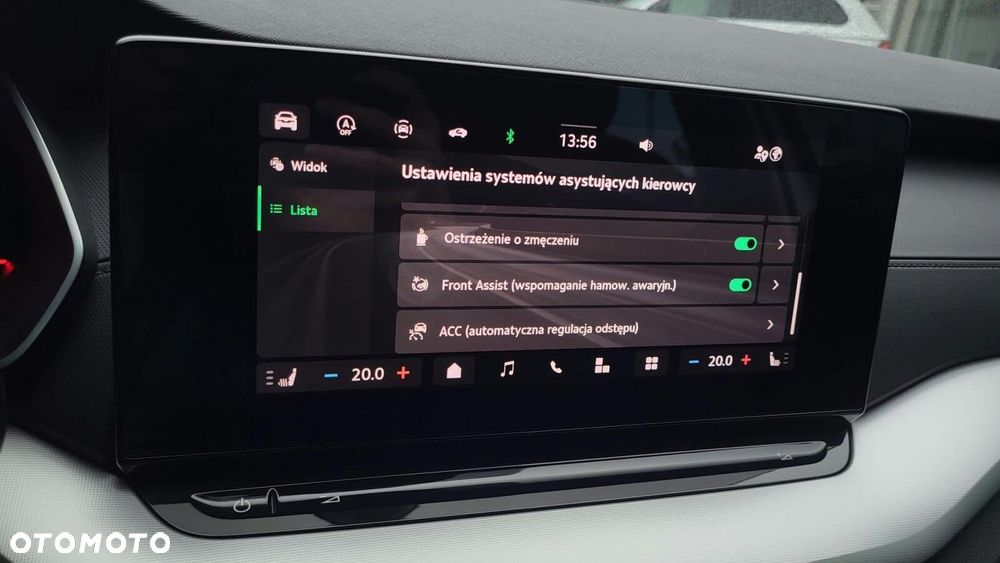 Skoda Octavia 1.5 TSI mHEV Selection DSG - 25