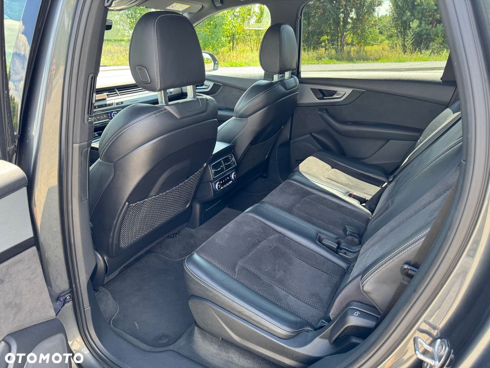 Audi SQ7 4.0 TDI Quattro Tiptronic - 28