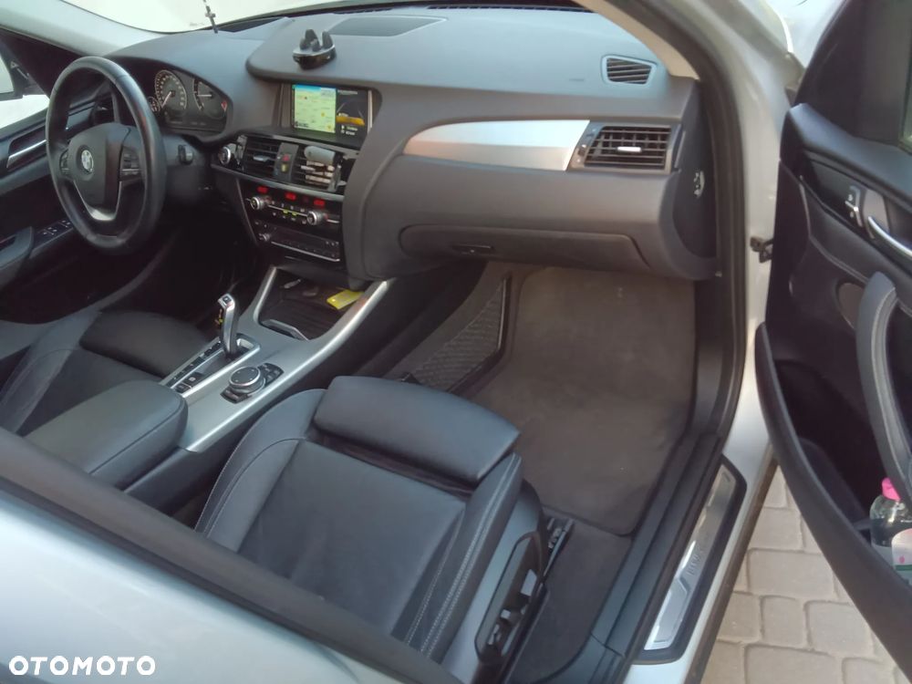 BMW X3 xDrive20d xLine - 13