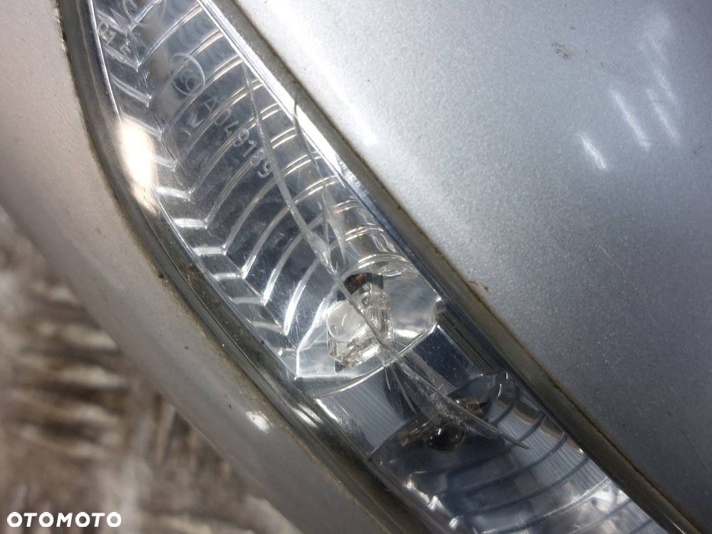 LUSTERKO LEWE ELEKTRYCZNE MERCEDES-BENZ W245 748 9 PIN EU ID: 239606 - 3