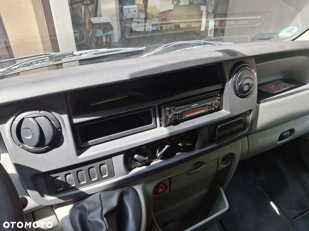 Renault Master - 10