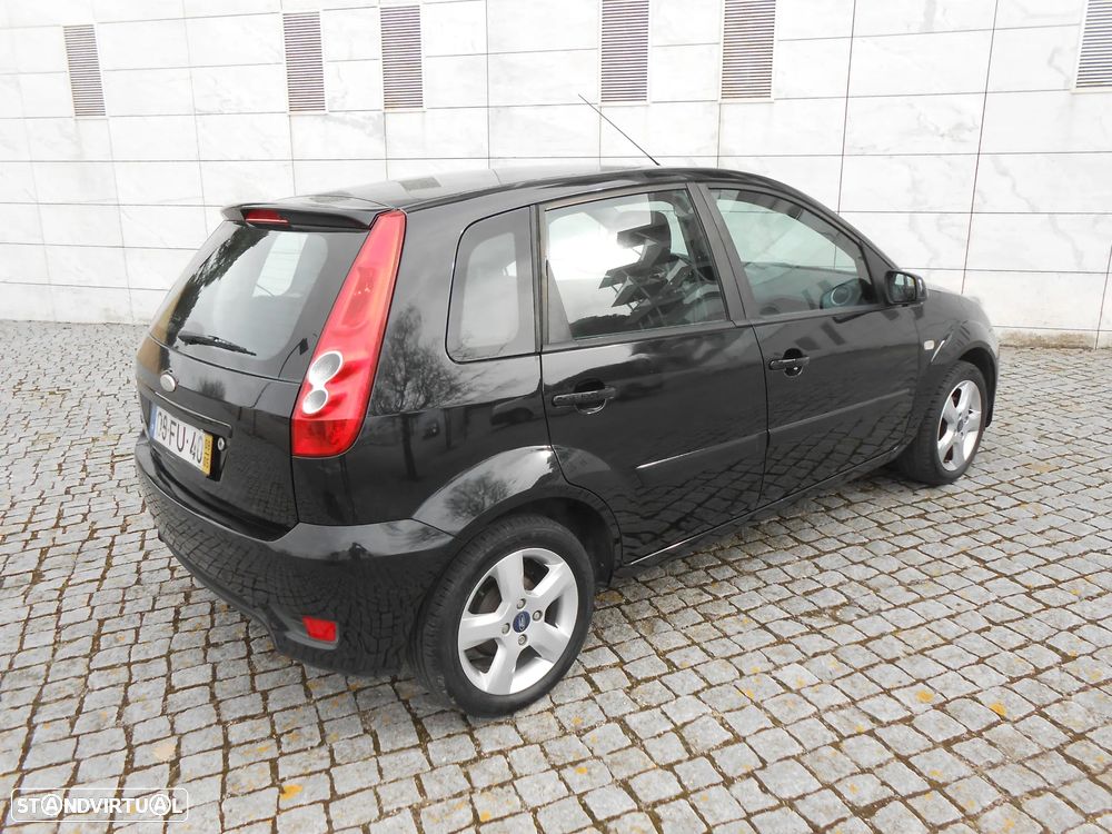Ford Fiesta 1.25 Trend - 7