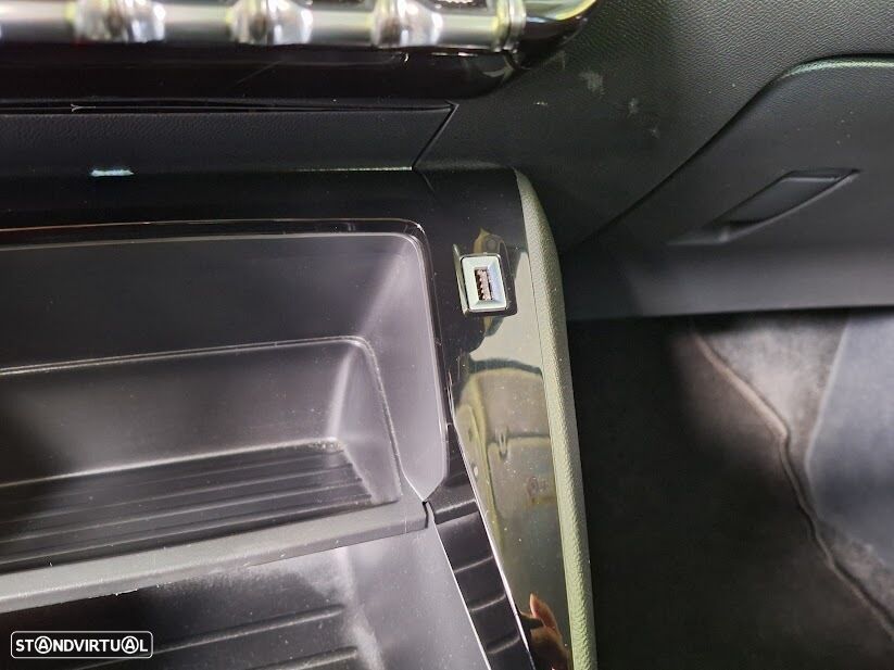 Peugeot 208 1.5 BlueHDi Active Pack - 24