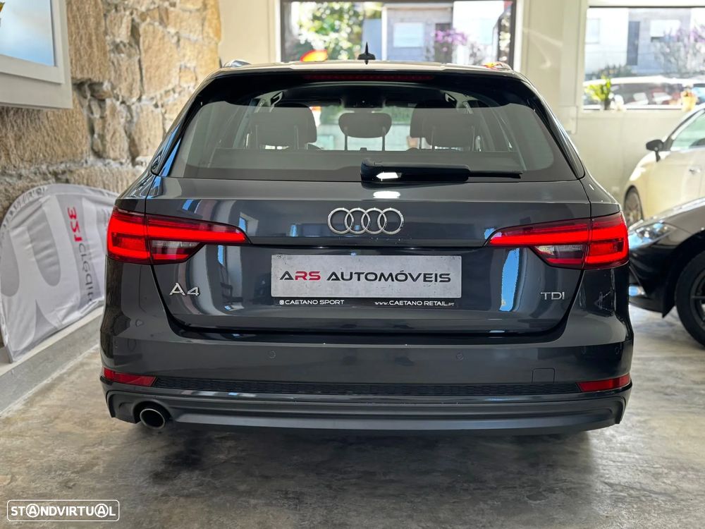 Audi A4 Avant 2.0 TDI S-line - 10