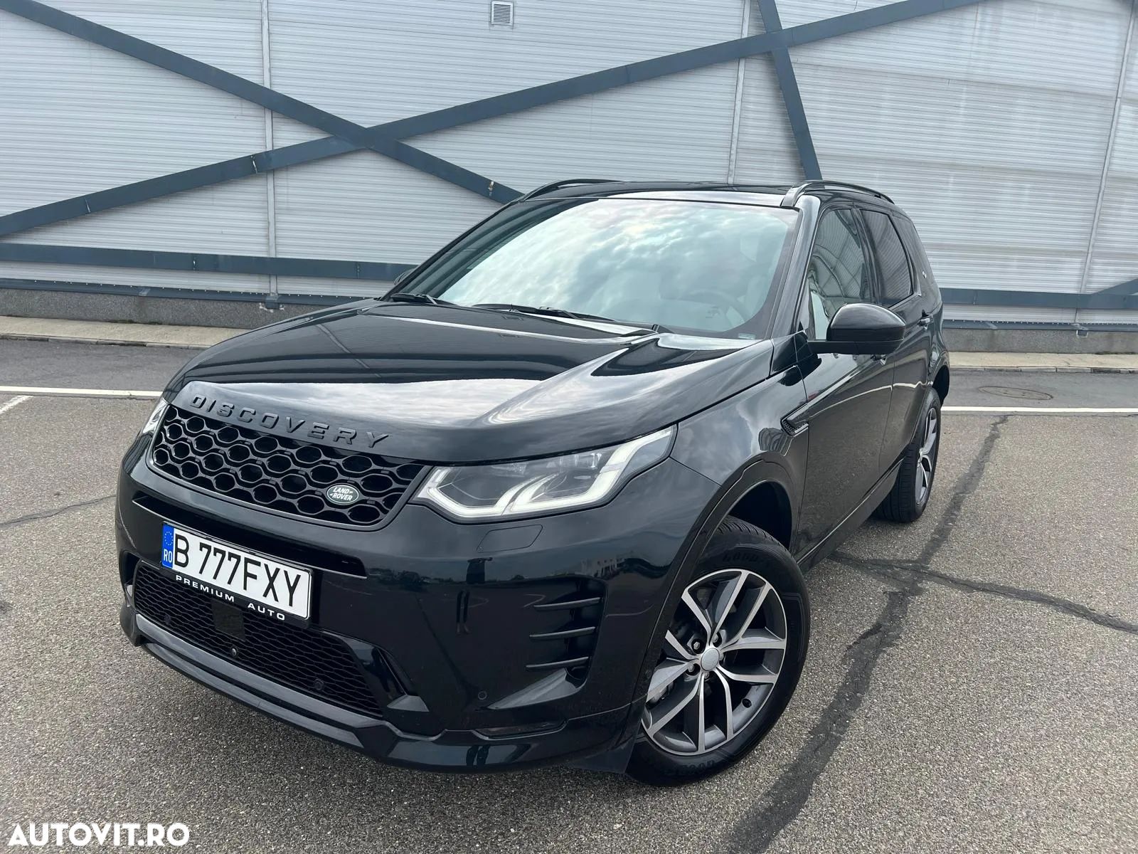 Land Rover Discovery Sport - 1