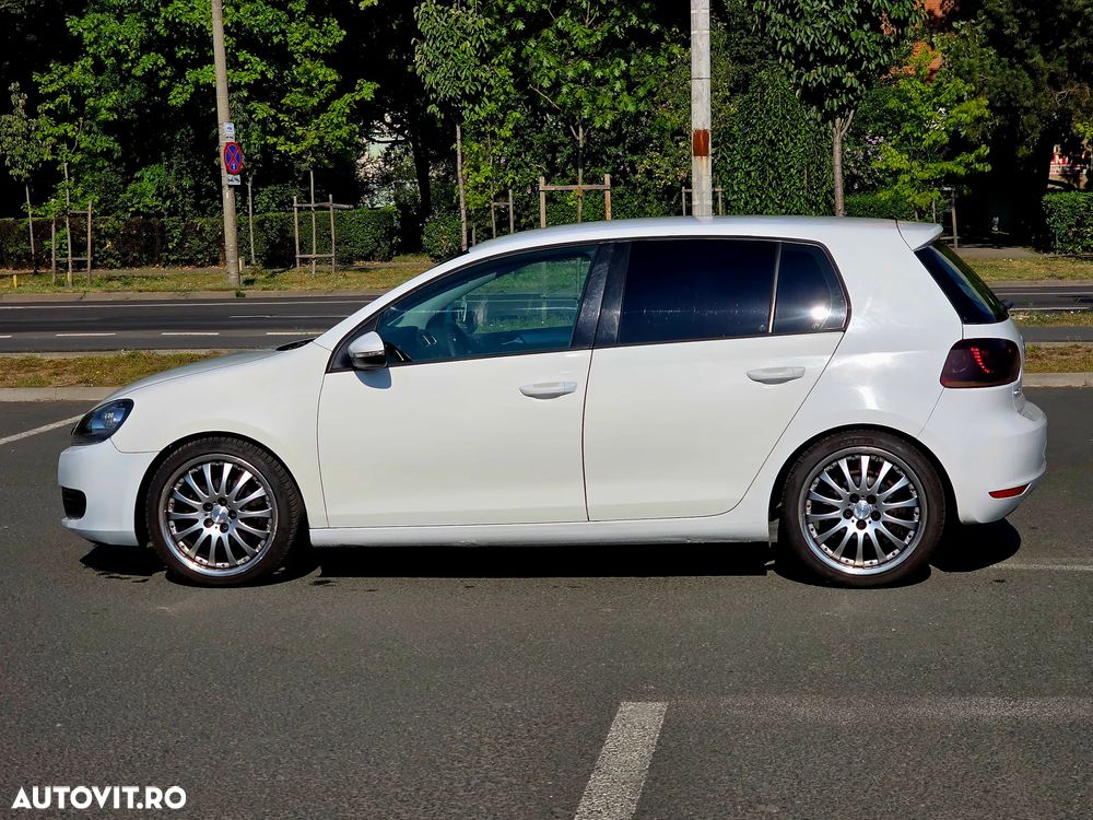 Volkswagen Golf 1.4 Comfortline - 12