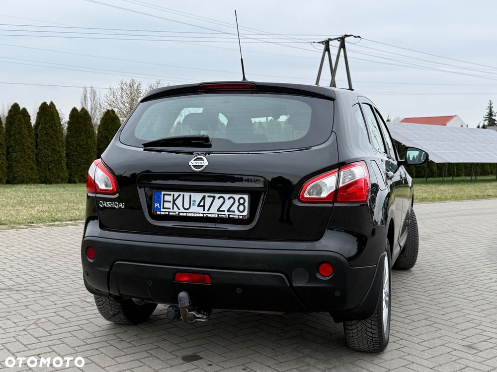 Nissan Qashqai - 11