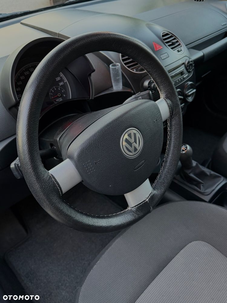 Volkswagen New Beetle 1.4 - 13
