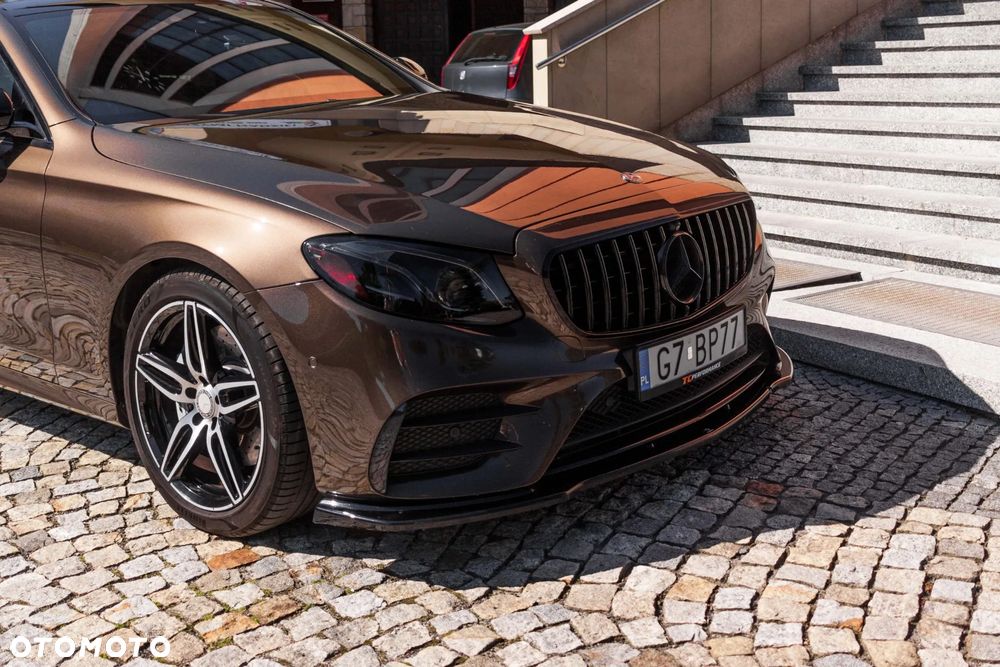 Mercedes-Benz Klasa E 43 AMG 4Matic 9G-TRONIC - 2