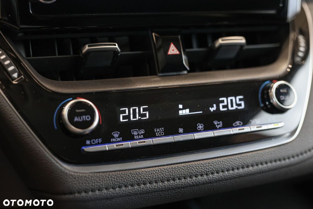 Toyota Corolla - 23