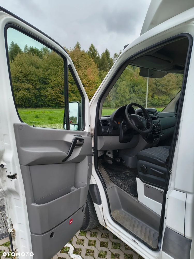 Mercedes-Benz SPRINTER - 17