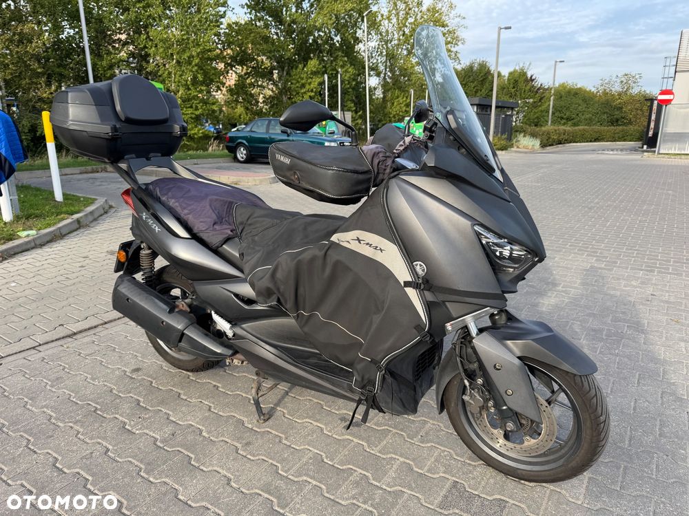 Yamaha X-max - 5