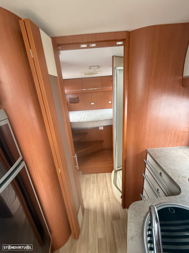 Chausson Welcome Welcome 88 cama transversal em suite - 15