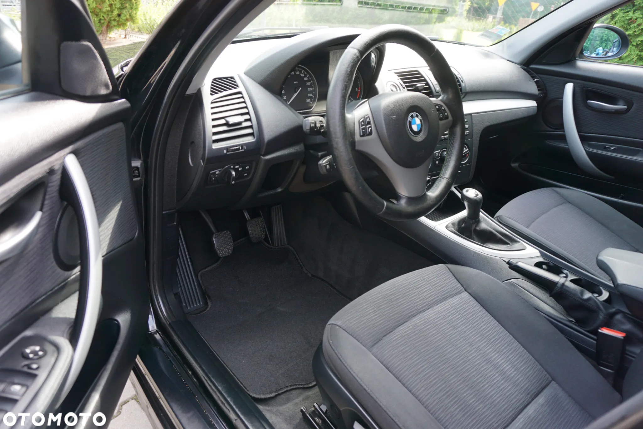 BMW Seria 1 120d - 7