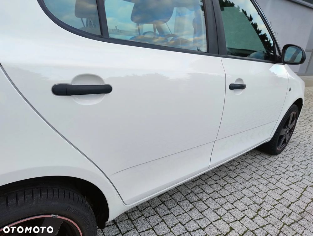 Skoda Fabia 1.6 TDI DPF Active Plus - 28