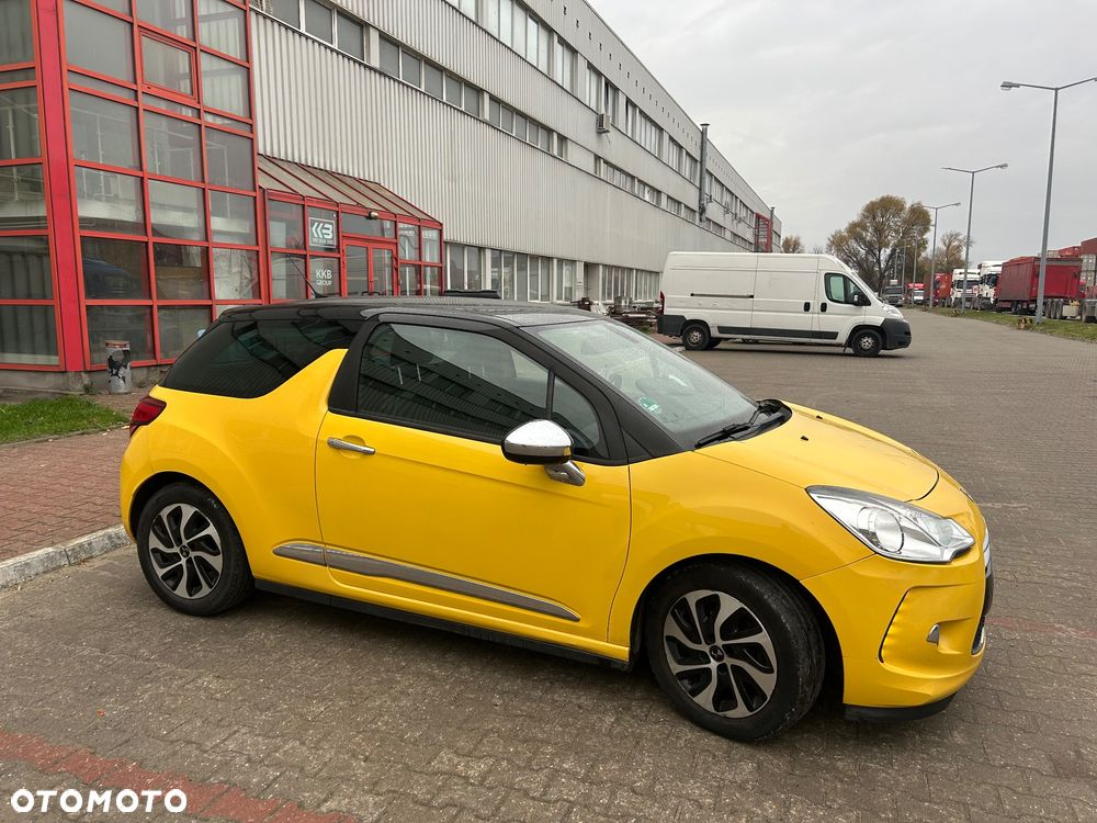Citroën DS3 1.6 HDi SoChic - 2