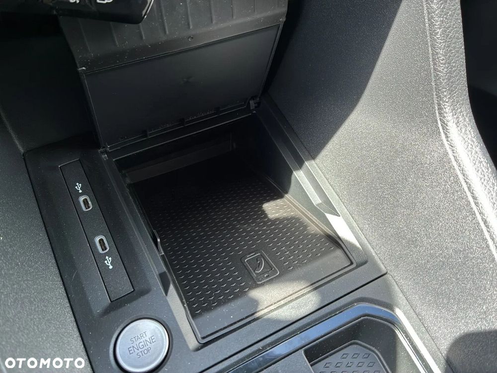 Volkswagen Caddy - 28