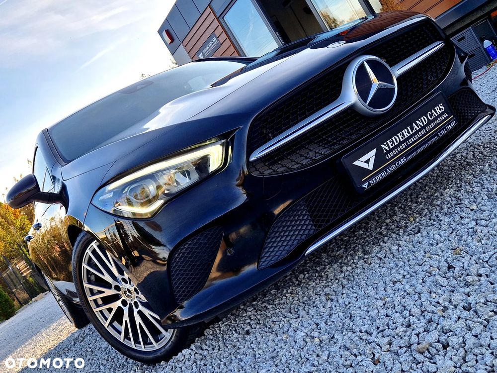 Mercedes-Benz CLA 220 d 8G-DCT - 3