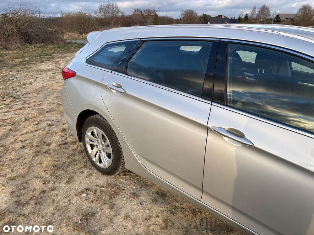 Hyundai i40 1.7 CRDi Comfort - 13