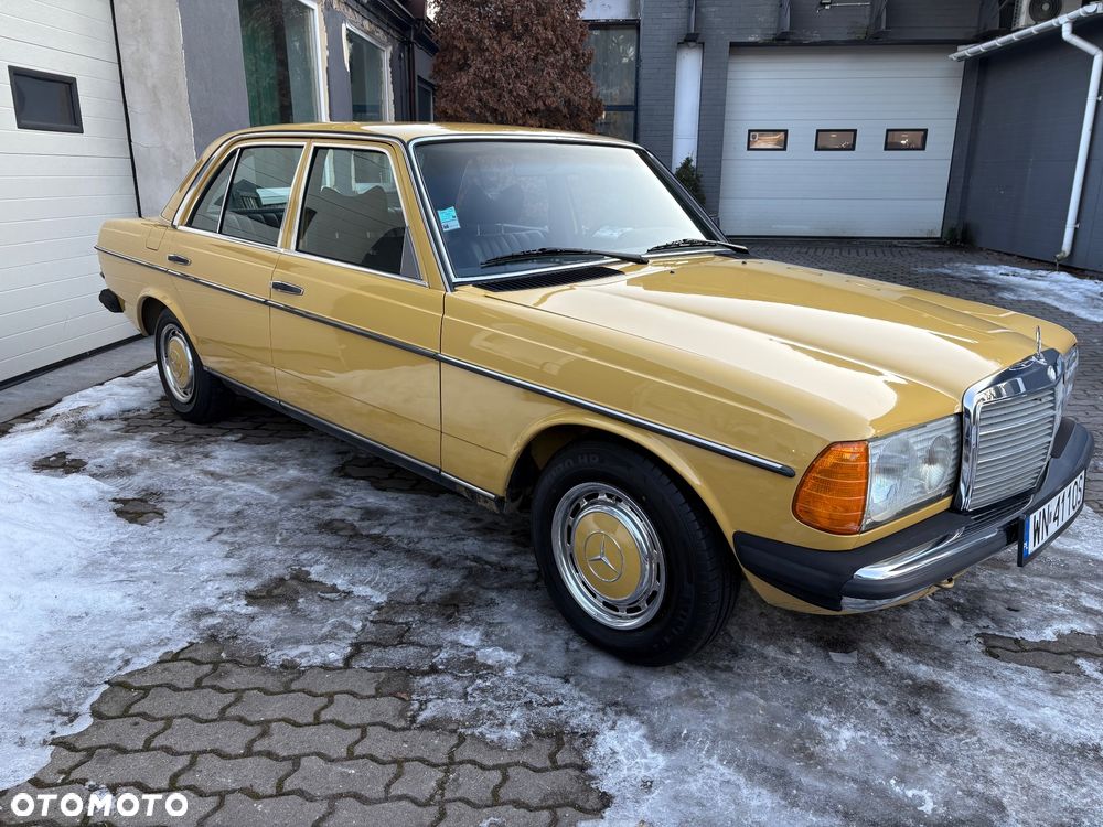 Mercedes-Benz W123 - 14