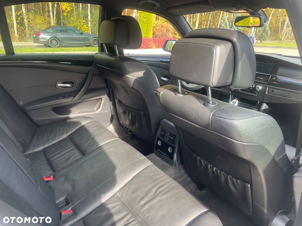 BMW Seria 5 - 30
