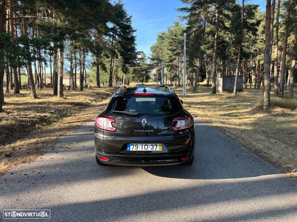 Renault Mégane Sport Tourer 1.5 dCi Dynamique - 4