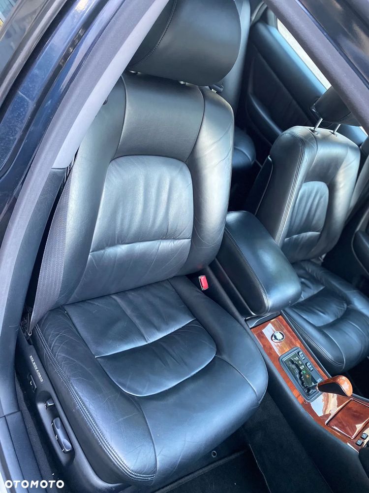 Lexus LS Standard - 3