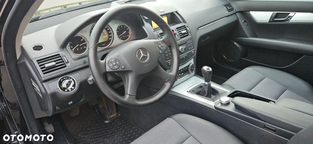 Mercedes-Benz Klasa C - 21