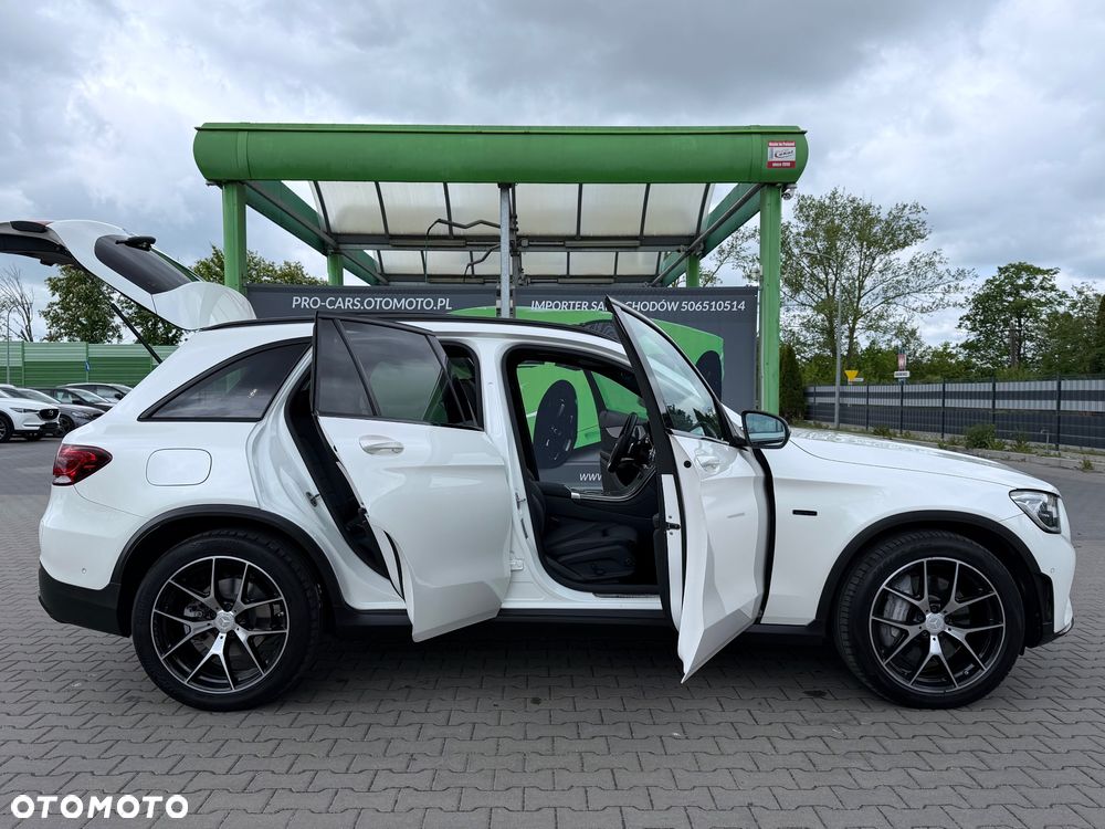 Mercedes-Benz GLC 300 de 4Matic 9G-TRONIC AMG Line - 17