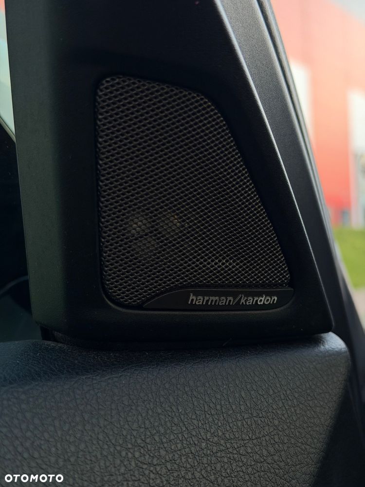 BMW Seria 5 520d xDrive M Sport sport - 19