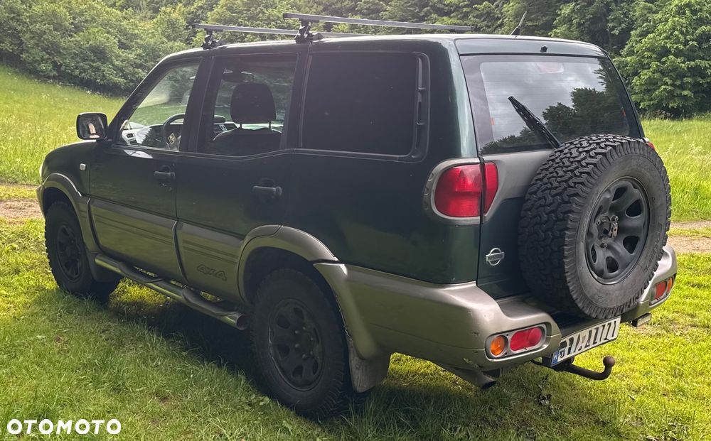 Nissan Terrano 2.7 TDi Elagance - 10