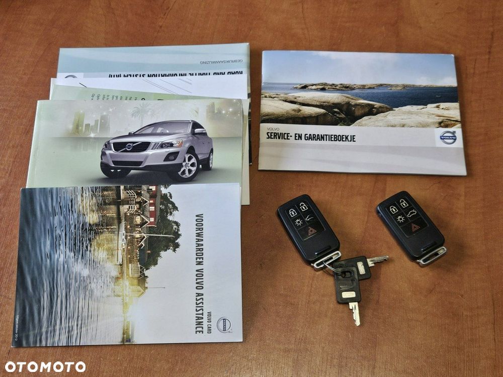 Volvo XC 60 D4 Geartronic RDesign - 38