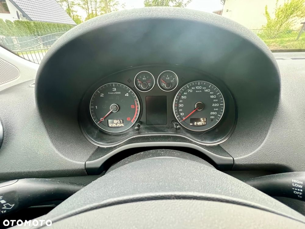 Audi A3 Sportback 1.6 TDI Attraction - 24
