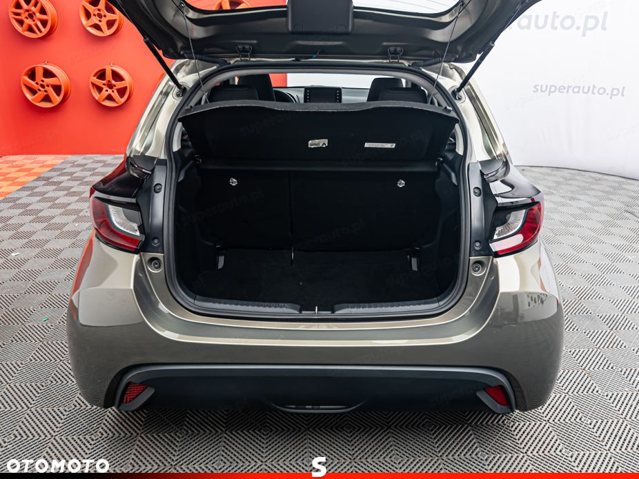 Toyota Yaris 1.5 Comfort - 26