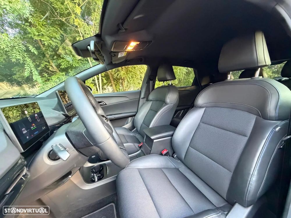 MG MG4 77 kWh Extended Range Luxury - 27