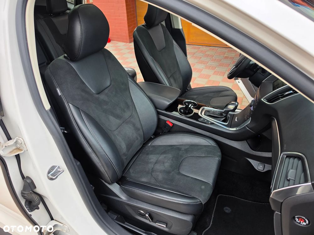 Ford Edge 2016