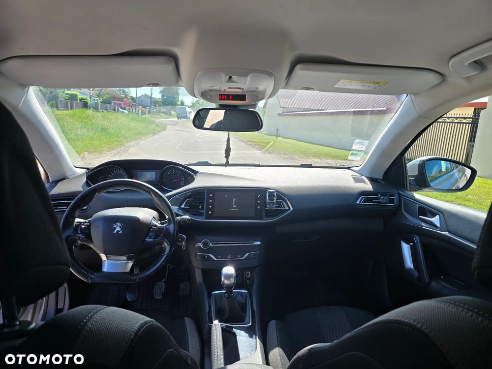 Peugeot 308 1.6 BlueHDi Active S&S - 11