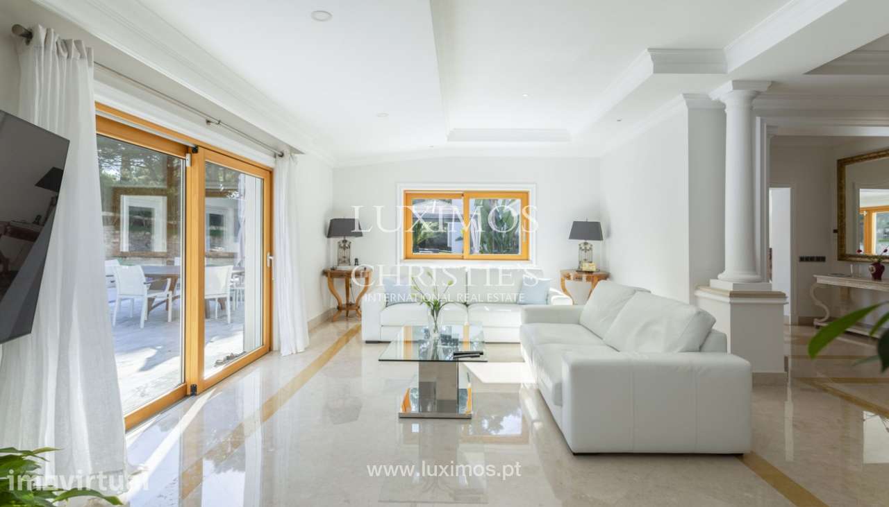 Moradia de luxo V5 com piscina, para venda em Vilamoura, Algarve - Grande imagem: 4/25