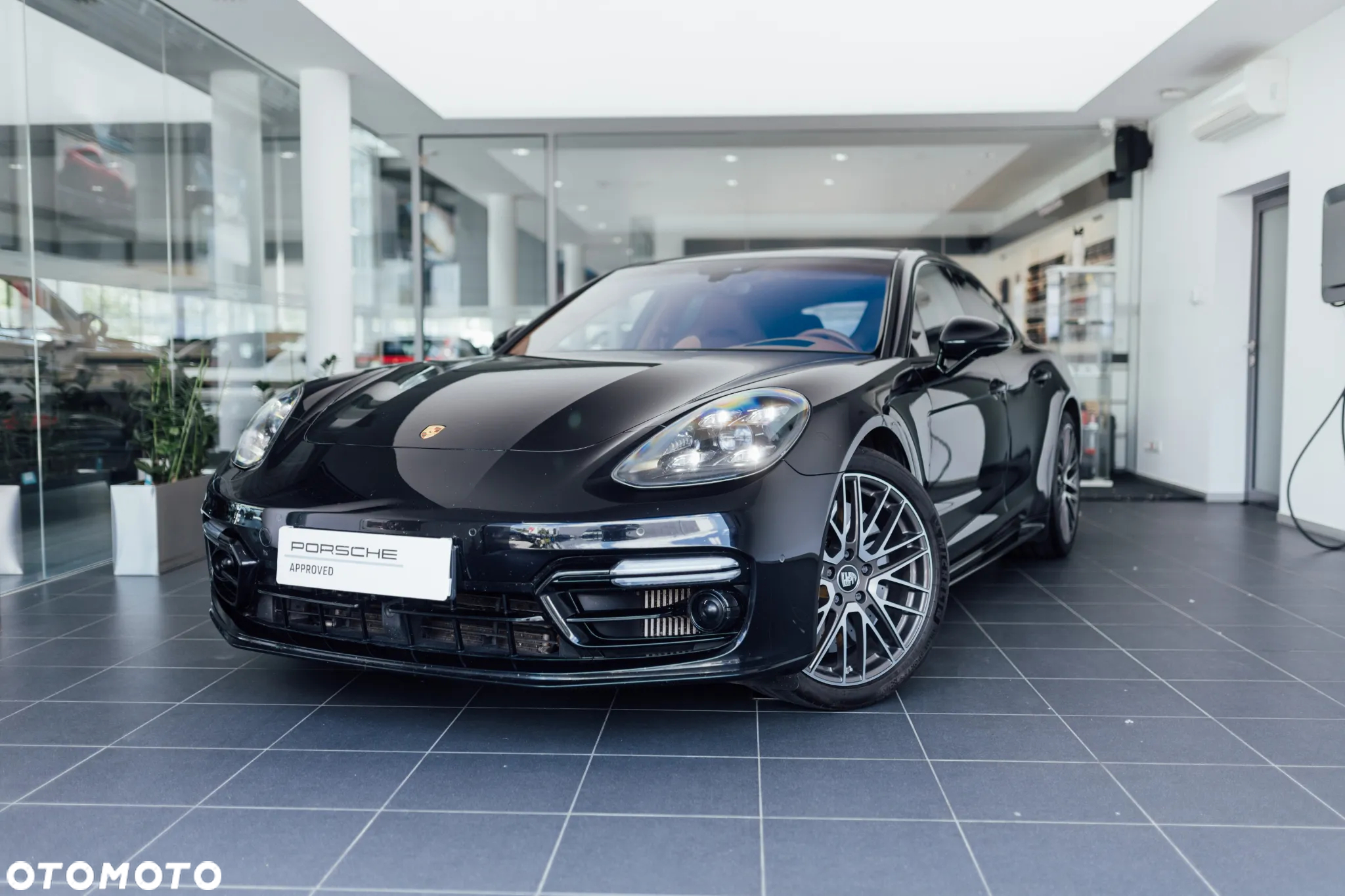 Porsche Panamera Turbo S - 2