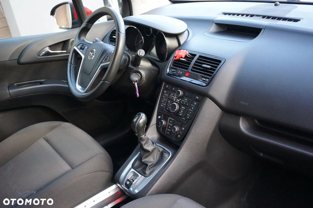 Opel Meriva - 18