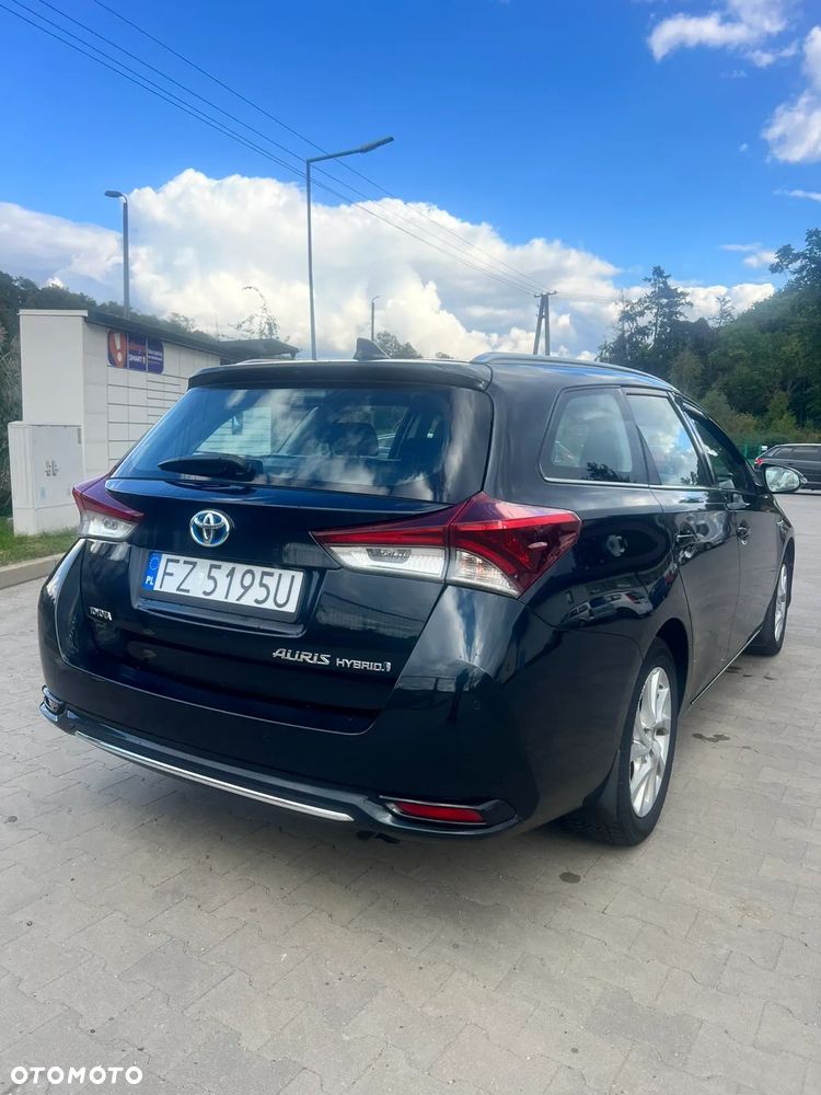 Toyota Auris 1.8 HSD Luna - 9