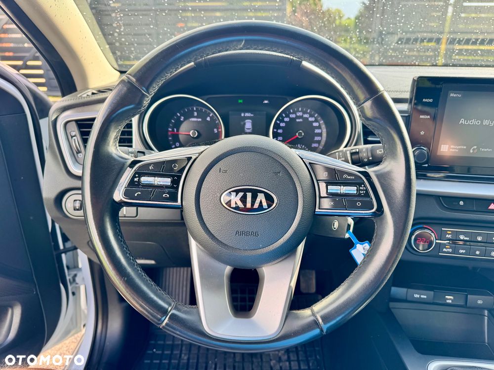 Kia Ceed - 20