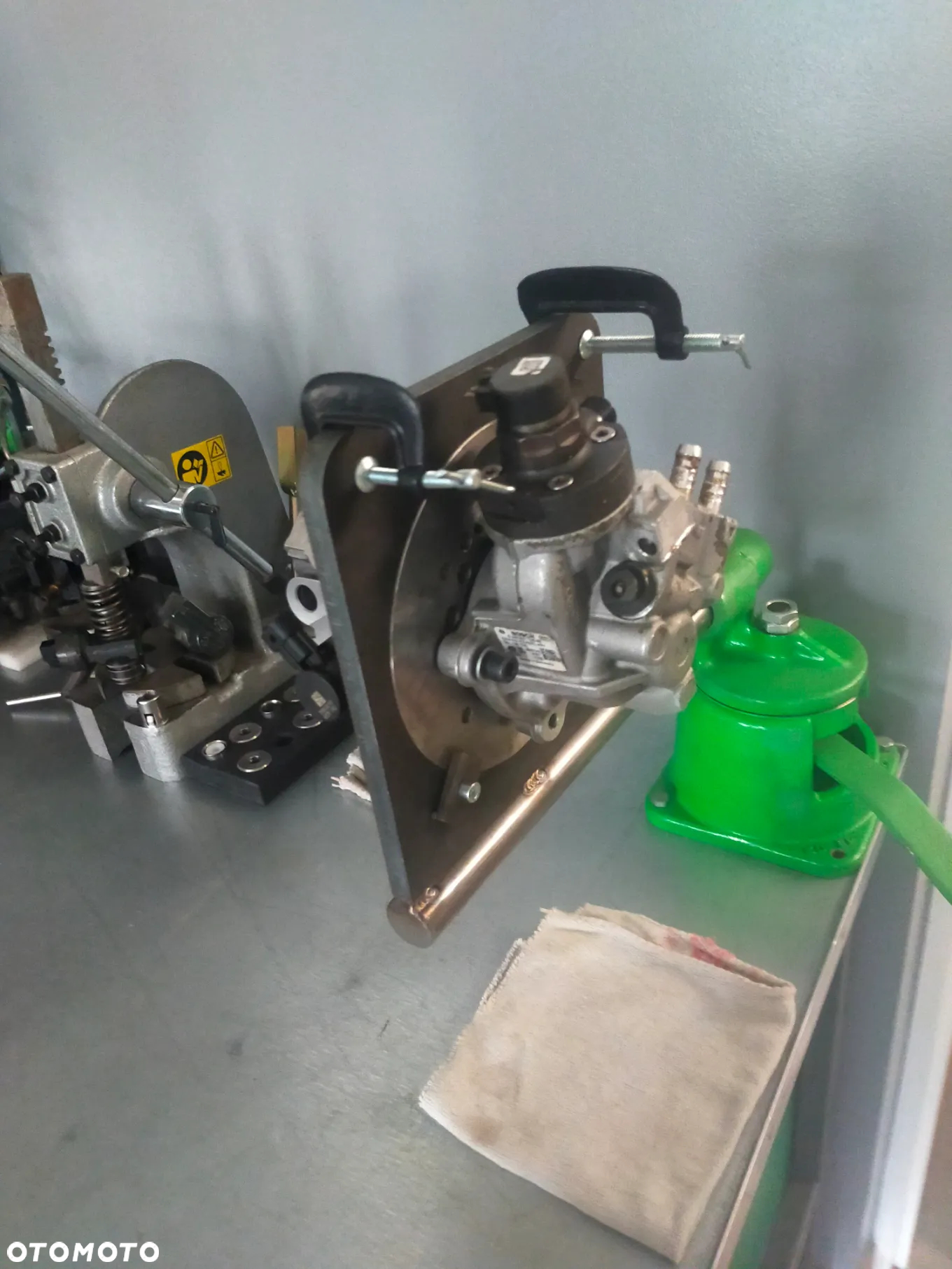 EPS 100 tester wtryskiwaczy Bosch . 0684200704 TCR 5001 - 13