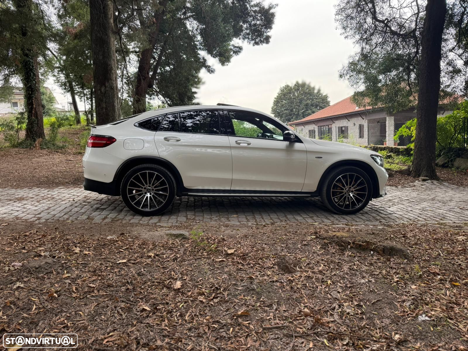 Mercedes-Benz GLC 250 d Coupé AMG Line 4-Matic - 8