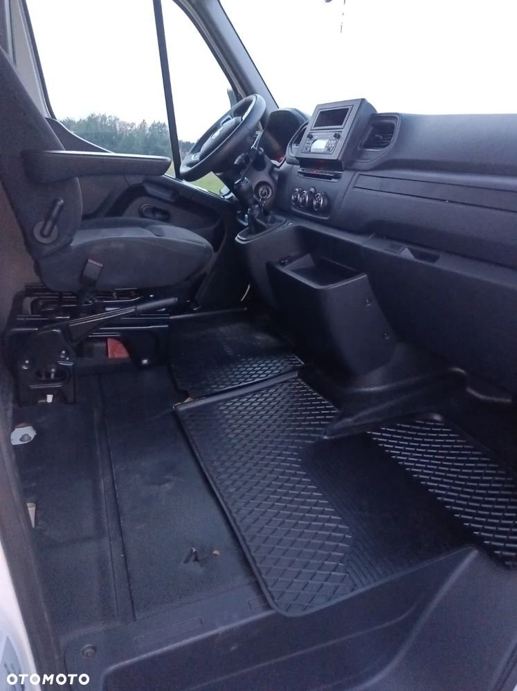 Renault Master - 6