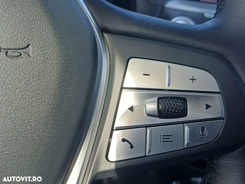 BMW X3 xDrive30e AT PHEV - 19