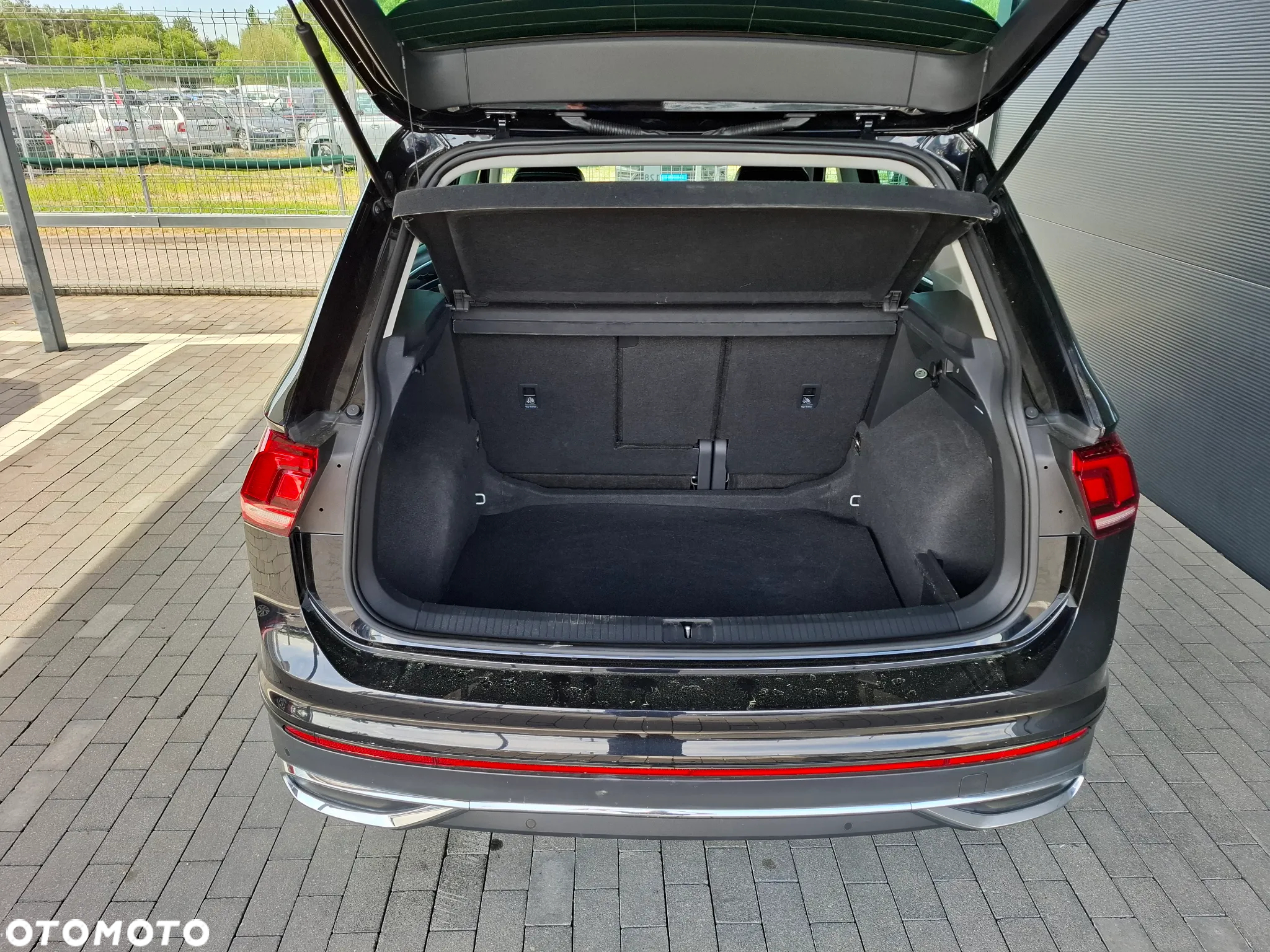 Volkswagen Tiguan 2.0 TDI SCR Urban Sport - 9